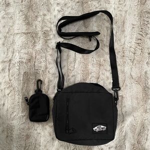 Vans small messenger bag